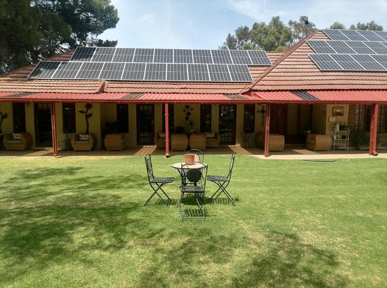 A Cherry Lane Self Catering And B&B Bloemfontein Exterior foto