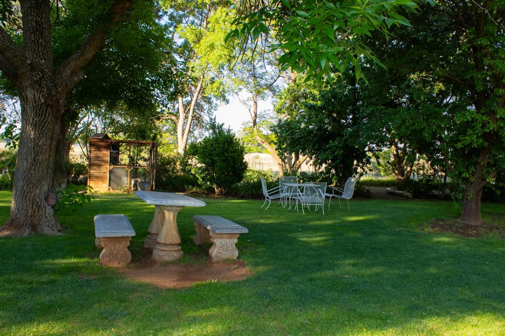 A Cherry Lane Self Catering And B&B Bloemfontein Exterior foto